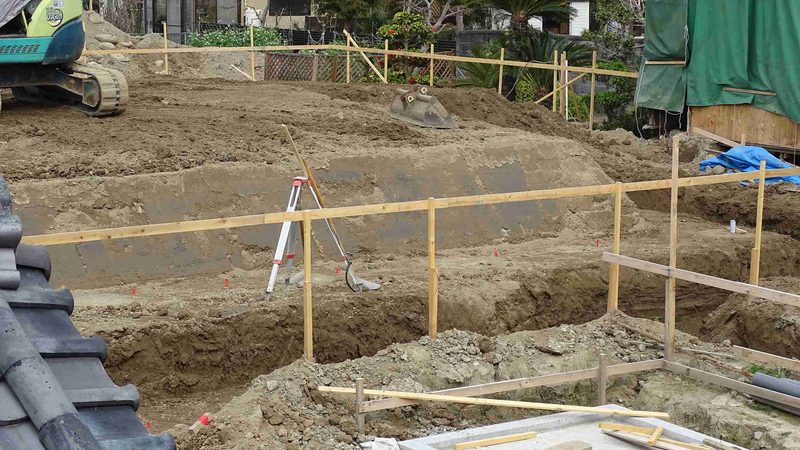 钢结构工程钢材Q235与Q345：性能差异解析
