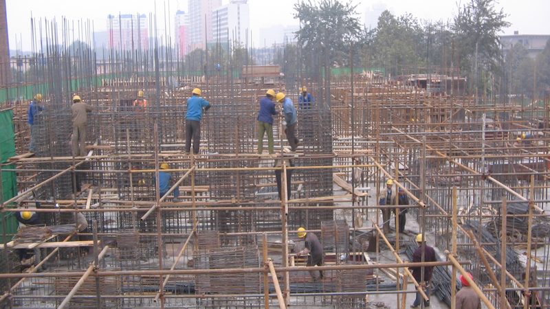 建筑工程施工总承包报价清单范本：关键要素解析**